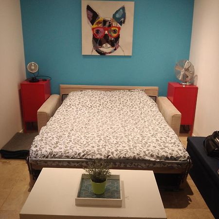 Ferienwohnung Le Saint Louis Blue Bulldog Hyères Exterior foto