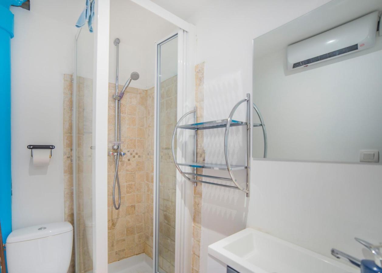 Ferienwohnung Le Saint Louis Blue Bulldog Hyères Exterior foto